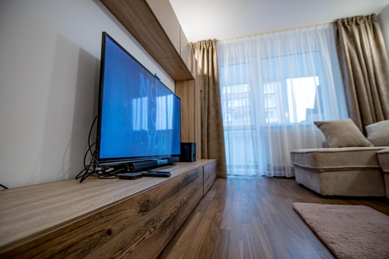 Apartament 3 Camere Royal Braşov Exterior foto
